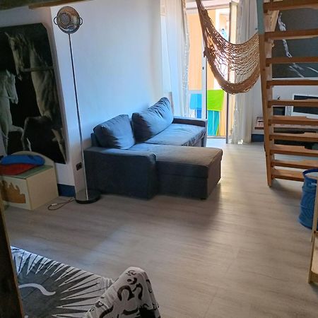 Buonanotte & Buongiorno Guesthouse Napoli Oda fotoğraf