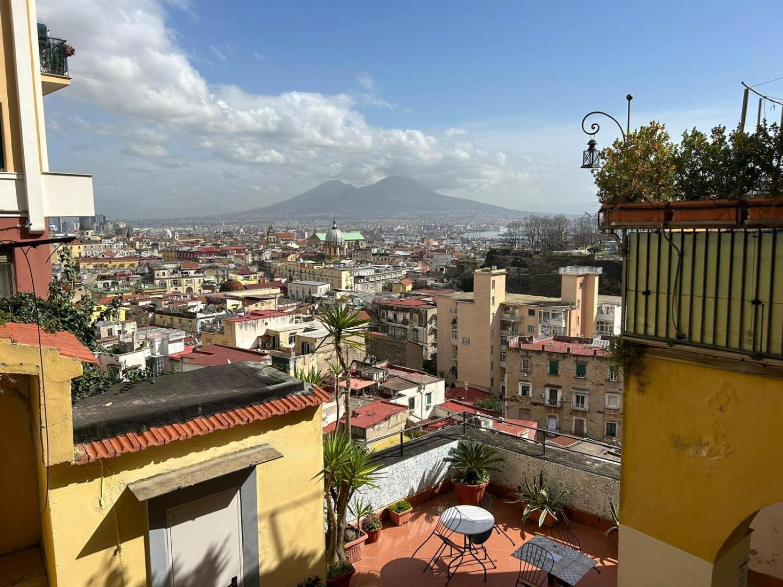 Buonanotte & Buongiorno Guesthouse Napoli Dış mekan fotoğraf